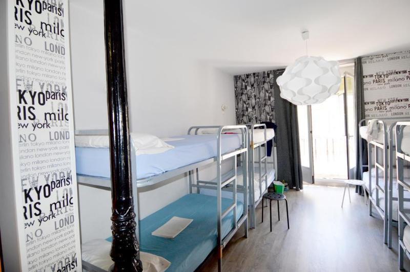 Los Amigos Hostel マドリード エクステリア 写真